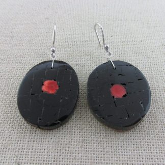 Mary Francis Coriz Aguilar Santo Domingo (Kewa') Jet and Spiny Oyster Earrings