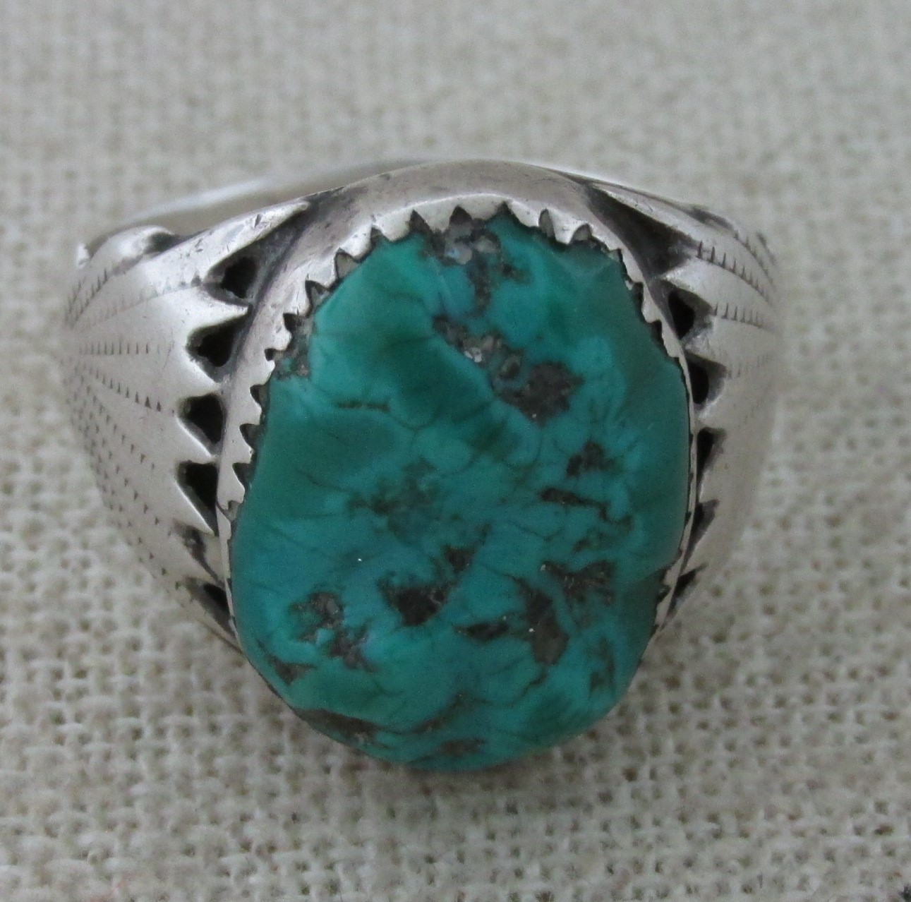 😢 SOLD - ROBERT AND BERNICE LEEKYA Zuni Natural Turquoise and Sterling  Silver Ring sz. 10