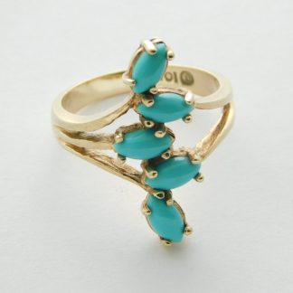 Sleeping Beauty Turquoise and 10kt. Gold Size 5-1/2