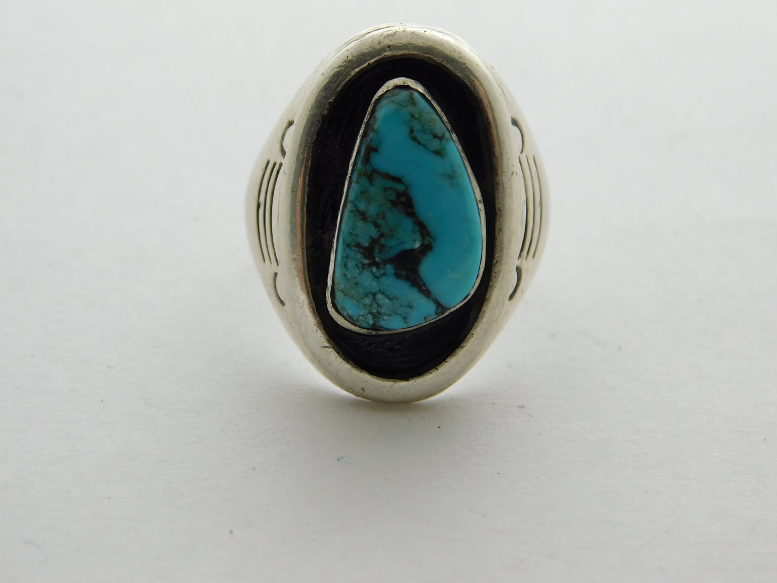 Dan Platero Navajo Kingman Turquoise and Sterling Silver Shadowbox Ring