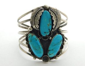 AK Navajo Kingman Turquoise and Sterling Silver Bracelet