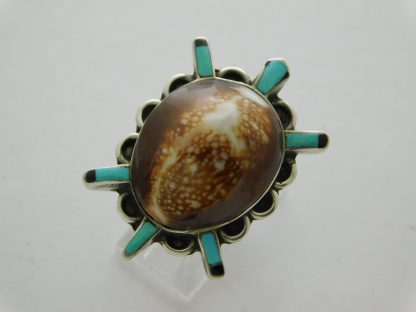 Bill & Lou Laweke Zuni Cowrie Shell Turtle Ring