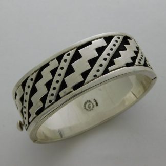 Taxco Mexico ACT TC-24 Sterling Geometric Hinged Bracelet