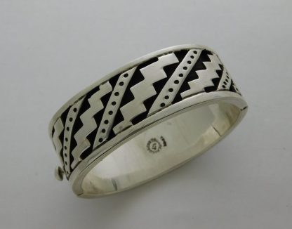 Taxco Mexico ACT TC-24 Sterling Geometric Hinged Bracelet