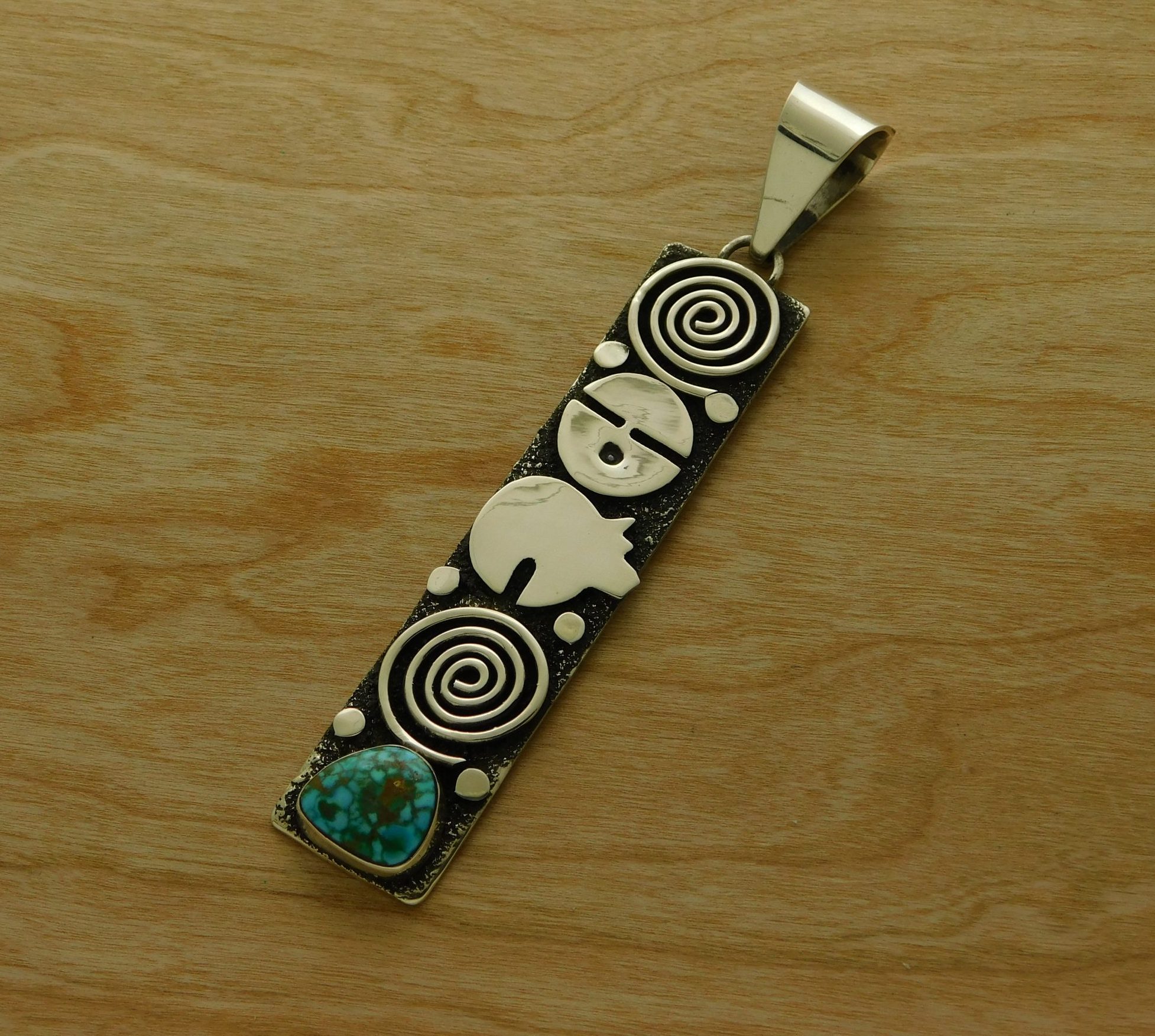 Alex Sanchez Navajo Bear Pendant