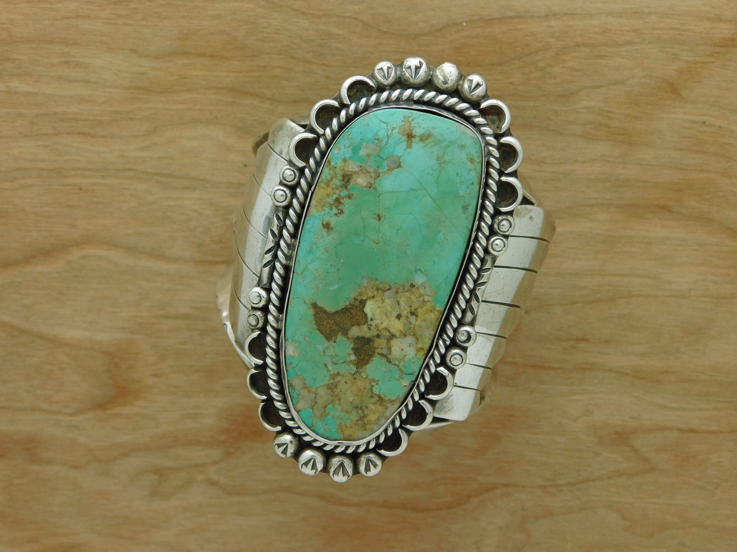 Chester Guerro Navajo Cuff