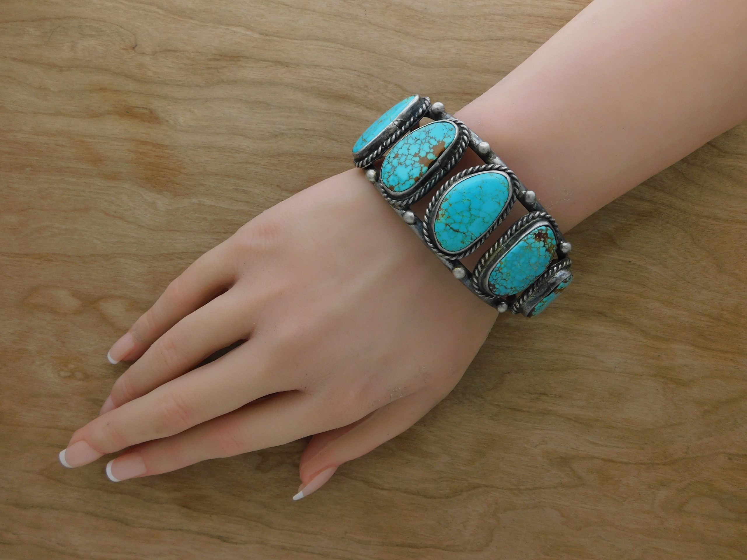 H Yazzie Navajo #8 Turquoise Cuff