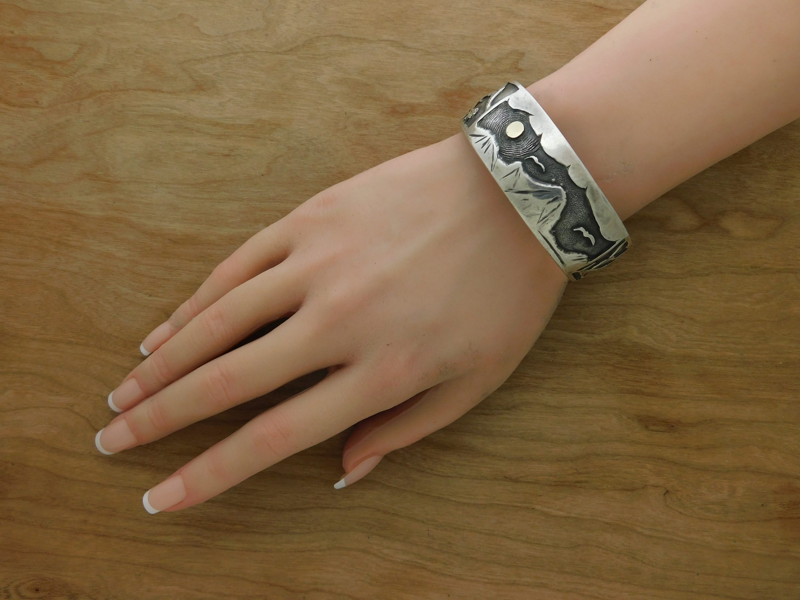 Adam Ramirez Ute Cuff