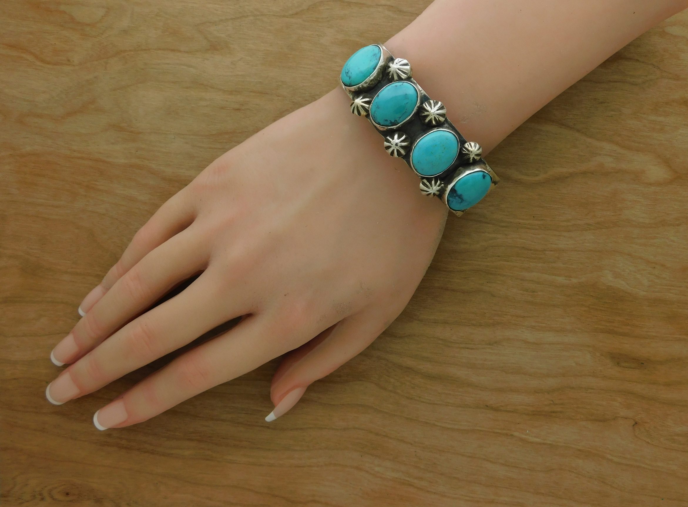 Quinton Antone Row Cuff