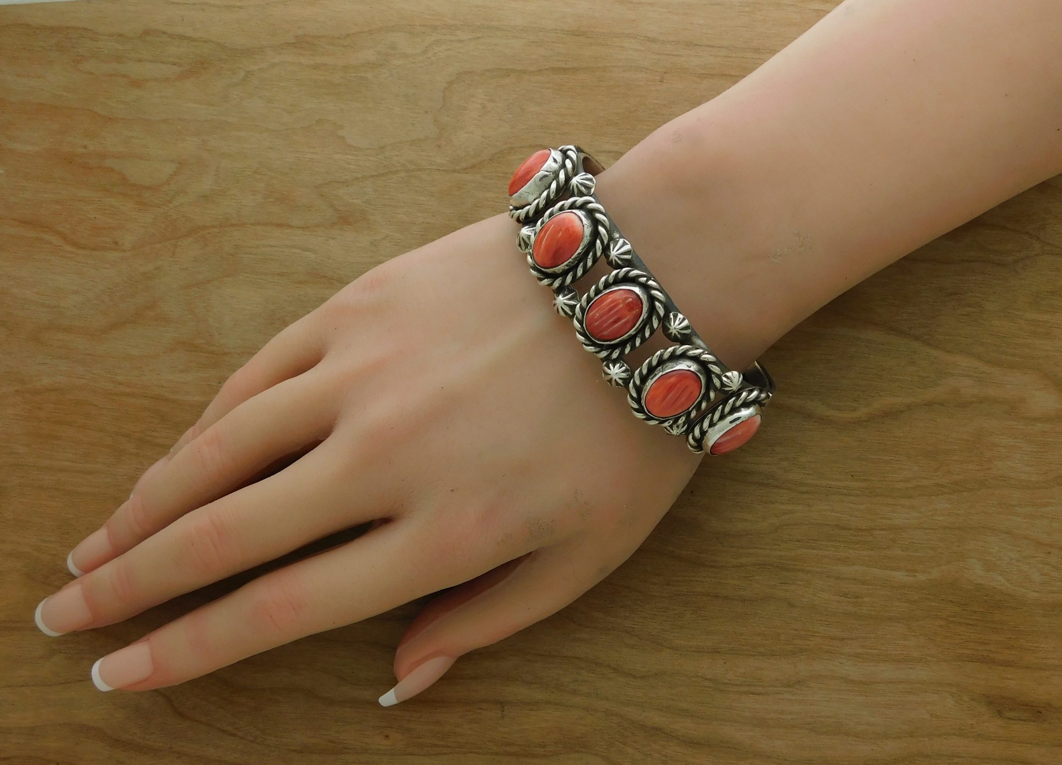 Quinton Antone T.O. Oyster Cuff