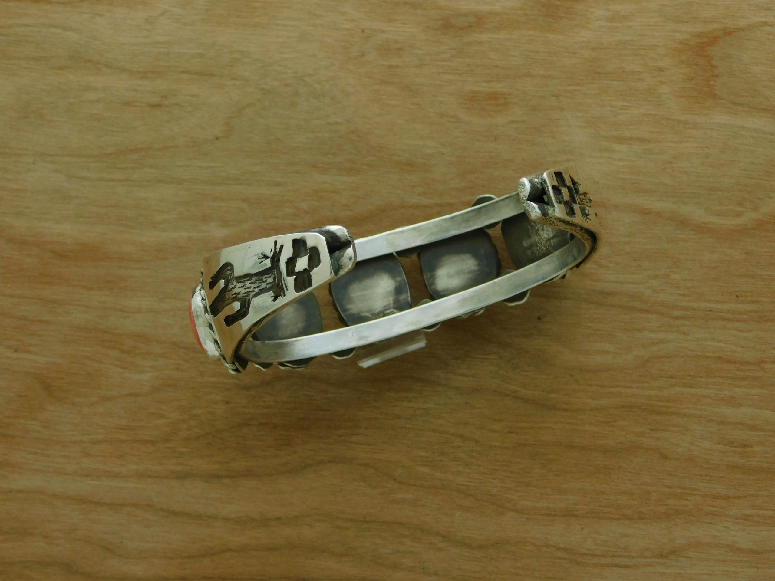 Rear Quinton Antone Spiny O. Cuff