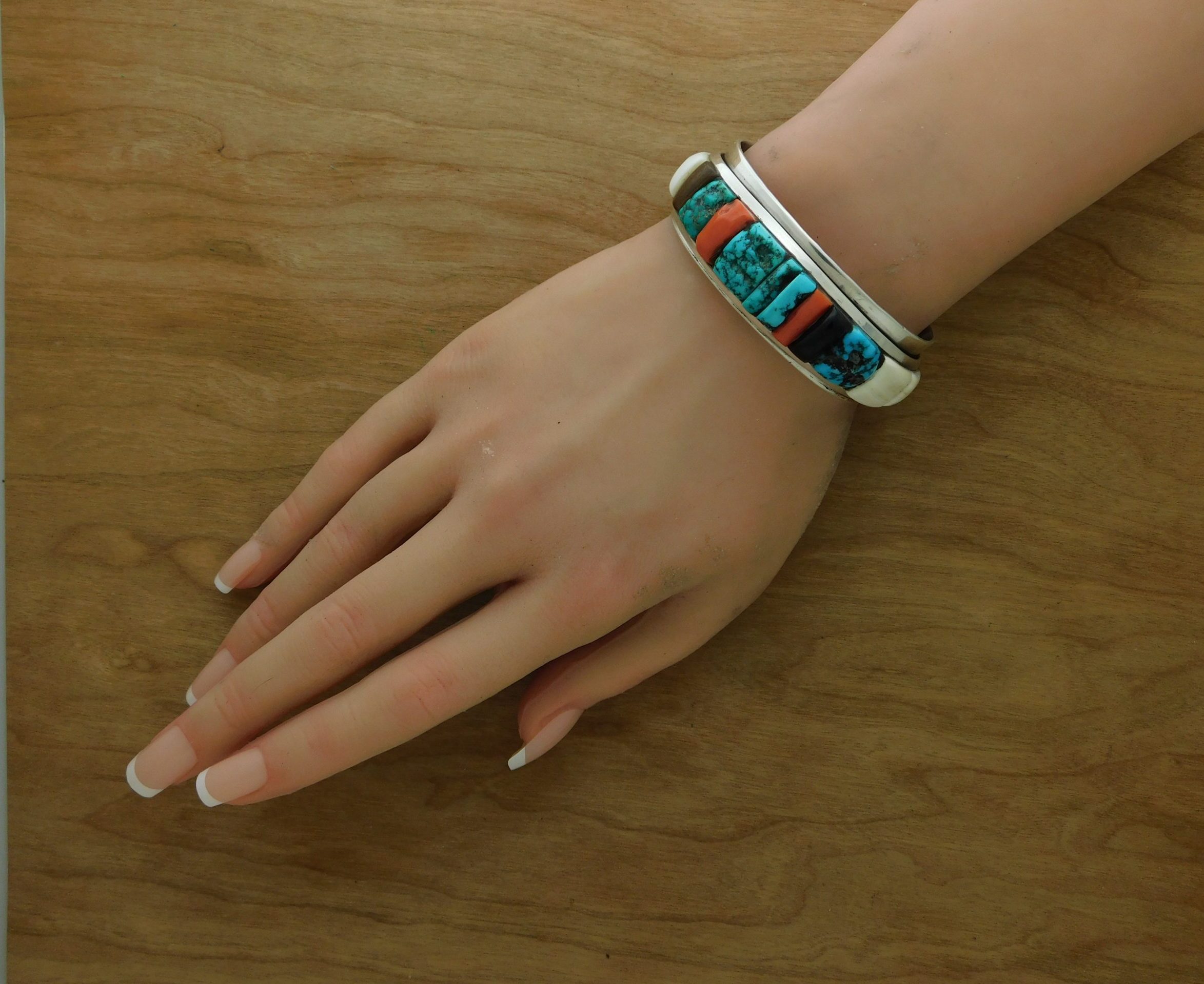 VICTOR BECK Navajo Cuff - Image 2